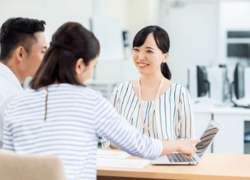 資金計画　打ち合わせ　写真