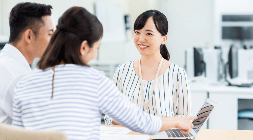 資金計画　打ち合わせ　写真