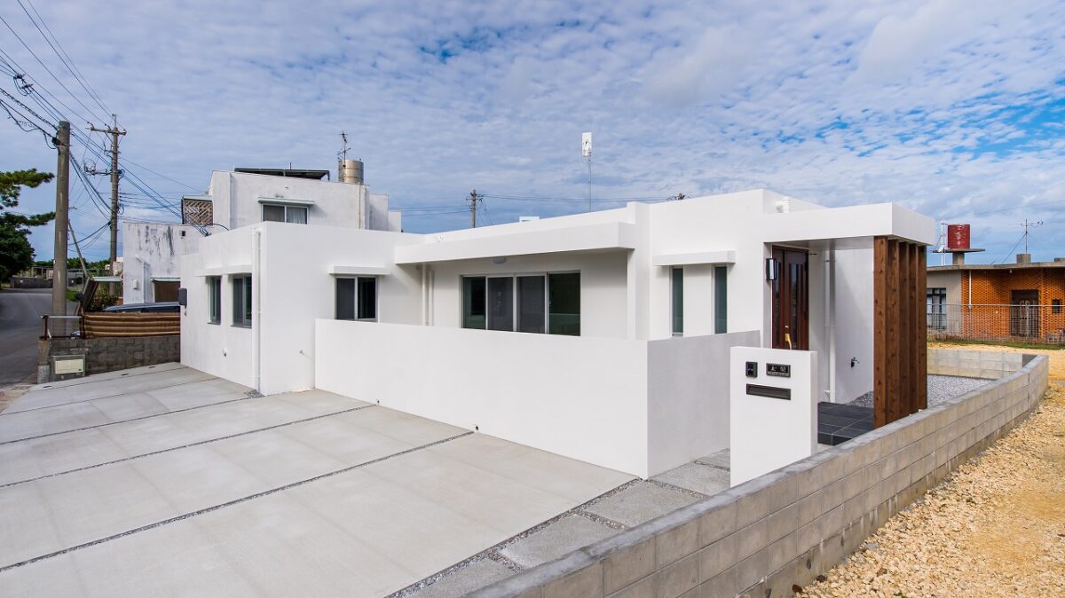 沖縄風水にも大吉の家 新築施工事例 沖縄県で自然素材を使った健康住宅ならサイアスホーム